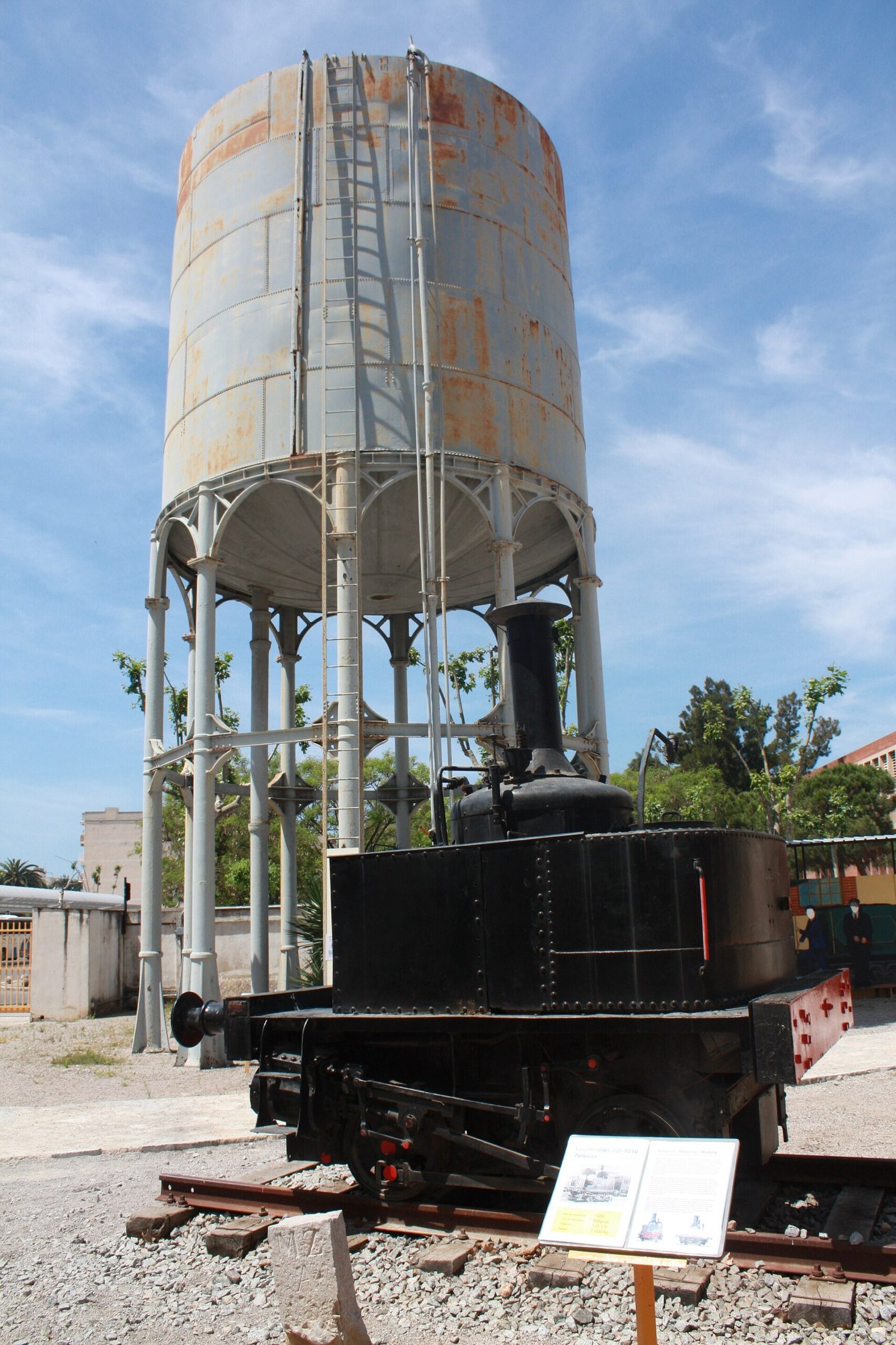 Railway Museum: steam locomotive 020-210 Teresita